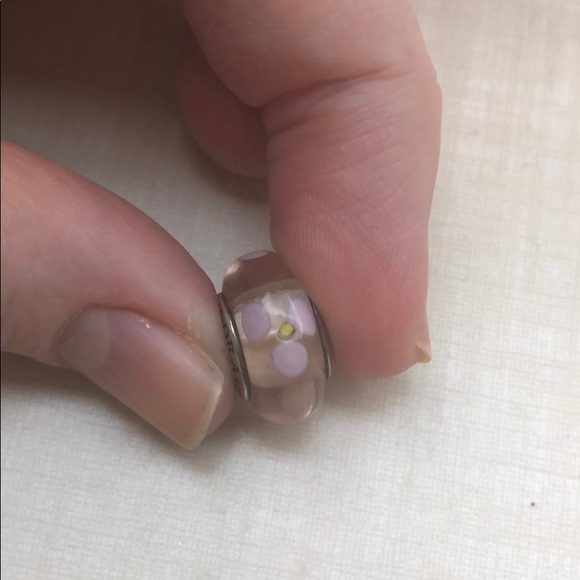 Pandora Retired Pink Glass Water Lily Charm - Picture 5 of 5